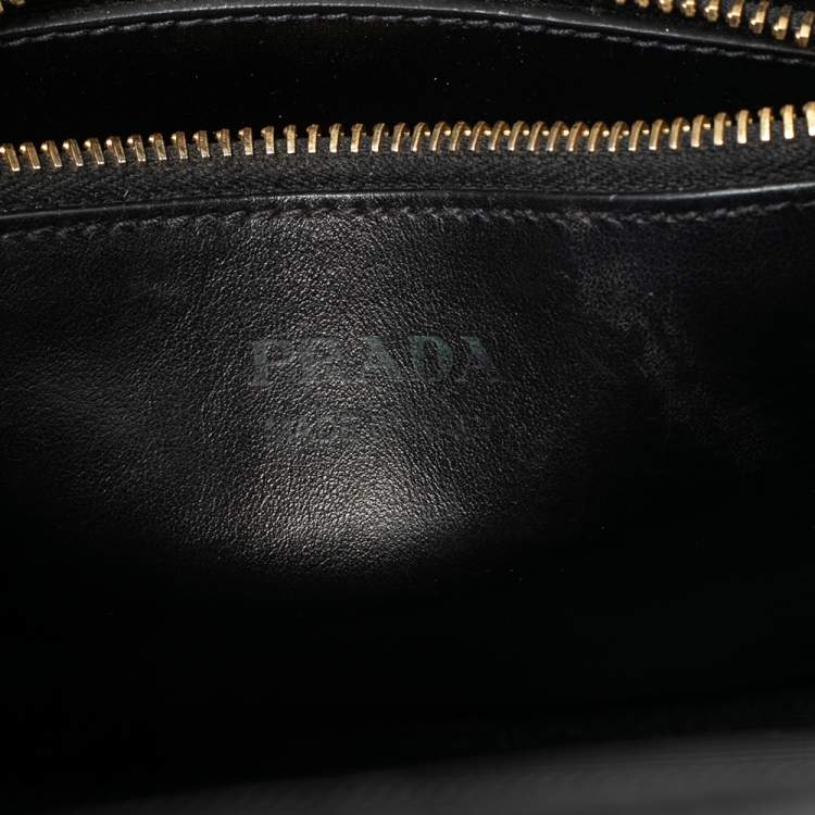 Pre Owned Prada Black Saffiano Leather City Tote