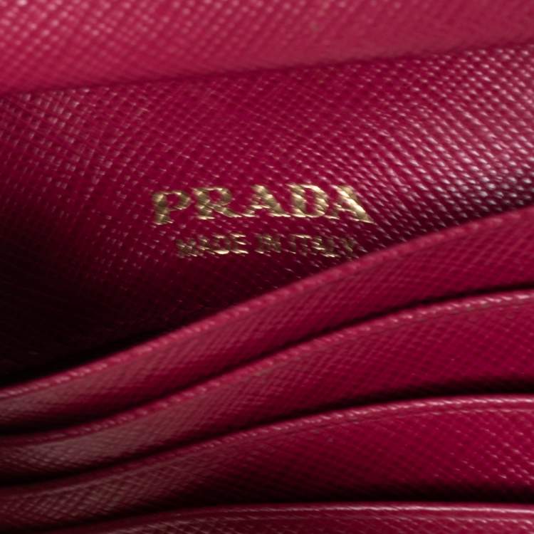 Pre Owned Prada Fucshia Saffiano Leather Bifold Card Holder 
