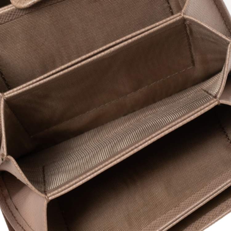 Pre Owned Prada Nude Saffiano Lux Leather Gusset Card Holder