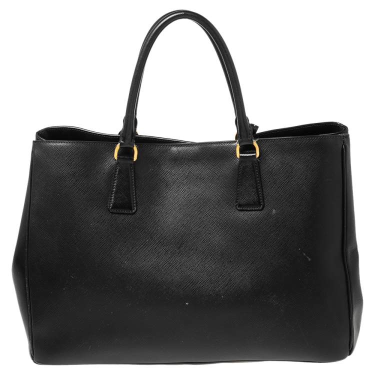 مملوكة مسبقًا Prada Black Saffiano Lux Leather Large Galleria Tote