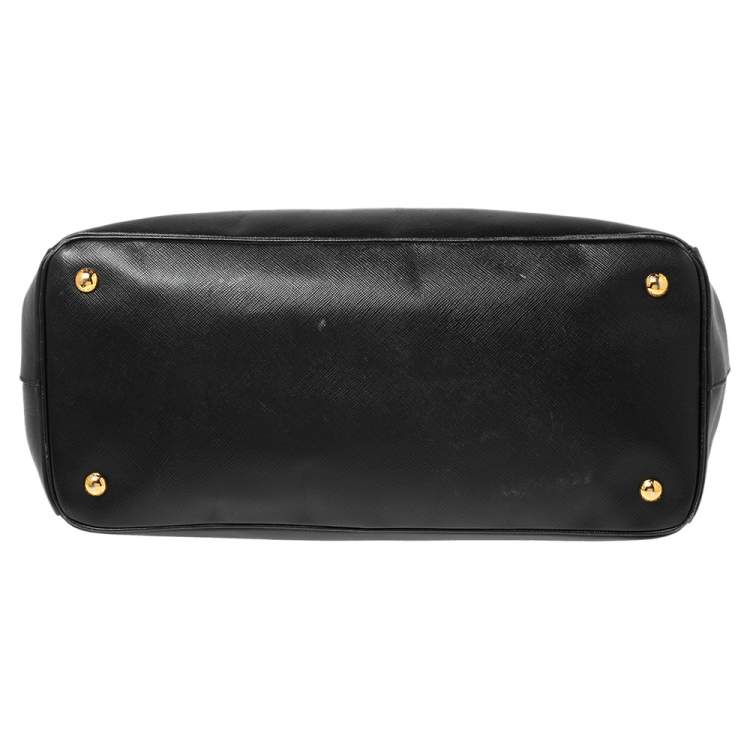 مملوكة مسبقًا Prada Black Saffiano Lux Leather Large Galleria Tote