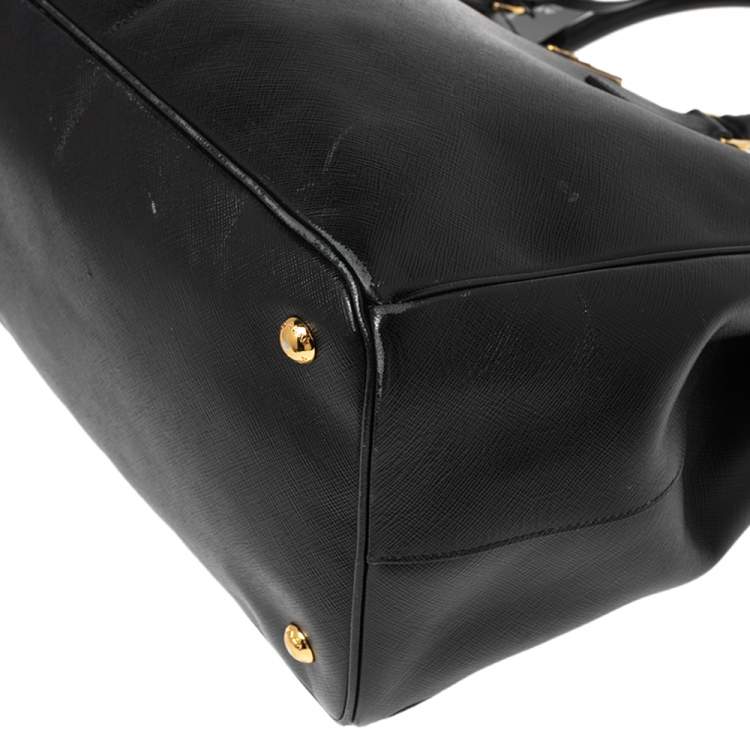 مملوكة مسبقًا Prada Black Saffiano Lux Leather Large Galleria Tote