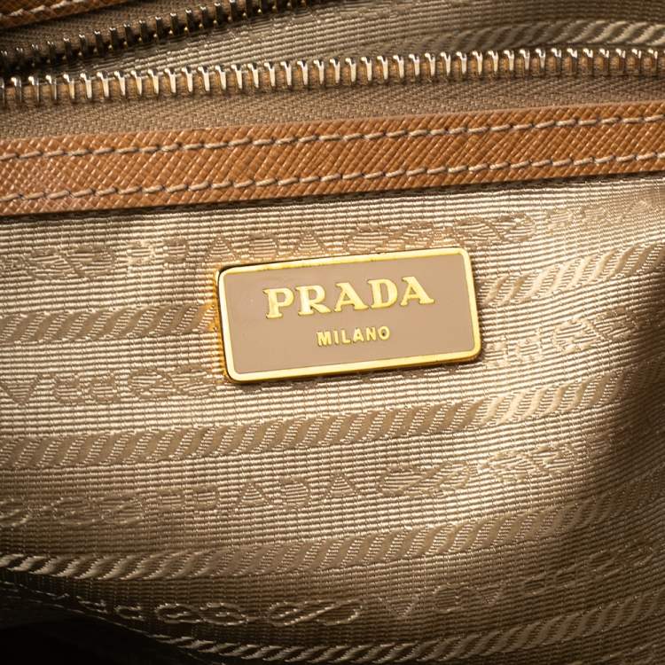 Pre Owned Prada Tan Saffiano Lux Leather Executive Galleria Double Zip Tote