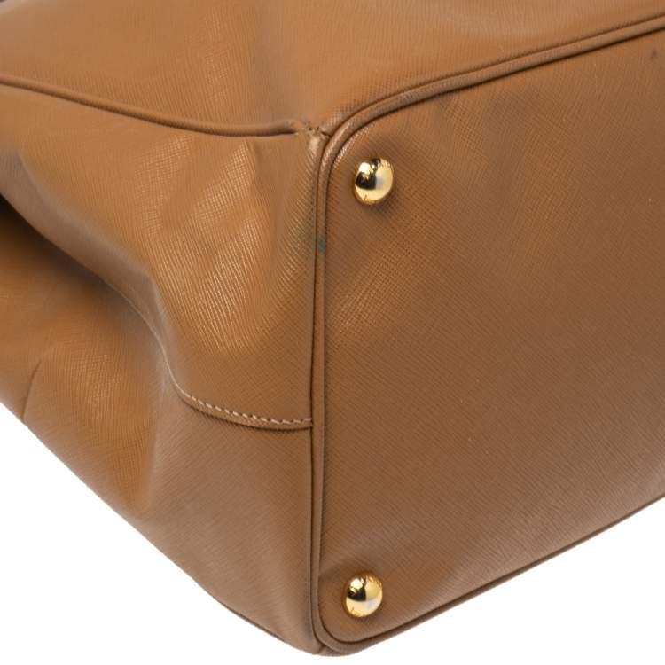 Pre Owned Prada Tan Saffiano Lux Leather Executive Galleria Double Zip Tote