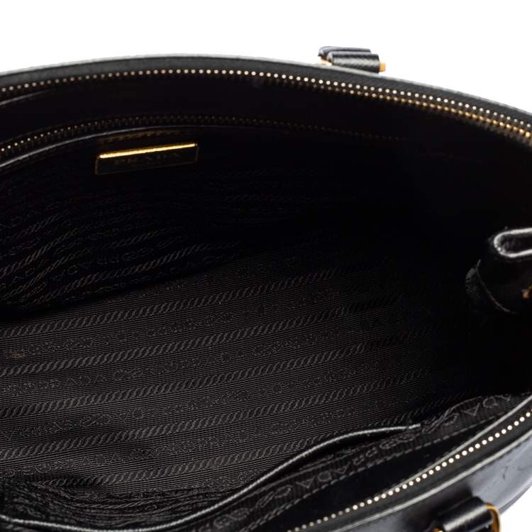 Pre Owned Prada Black Saffiano Lux Leather Small Galleria Tote