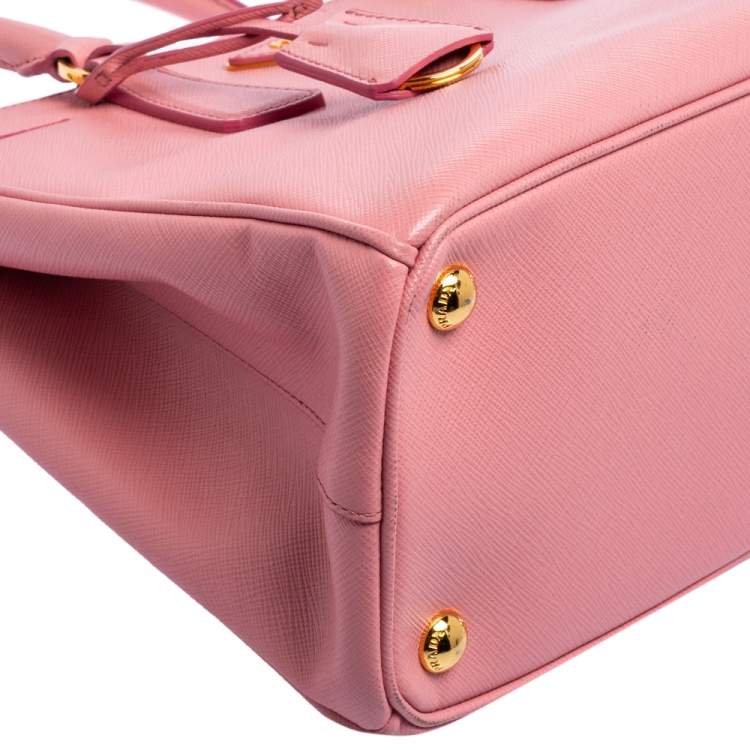 مملوكة مسبقًا Prada Pink Saffiano Lux Leather Small Double Zip Galleria Tote
