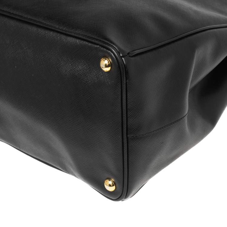 Pre Owned Prada Black Saffiano Lux Leather Executive Galleria Double Zip Tote
