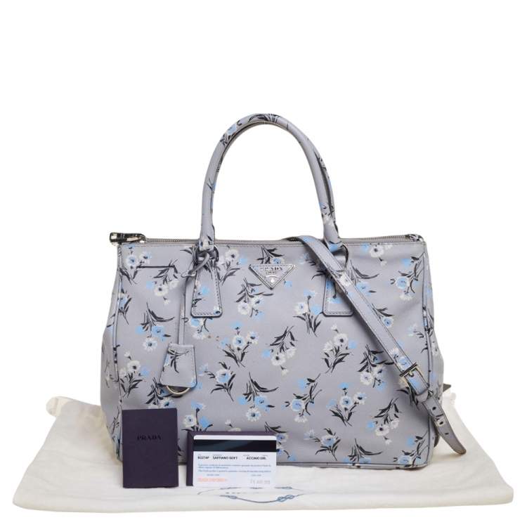 Pre Owned Prada Pale Blue Floral Print Saffiano Lux Leather Medium Galleria Double Zip Tote
