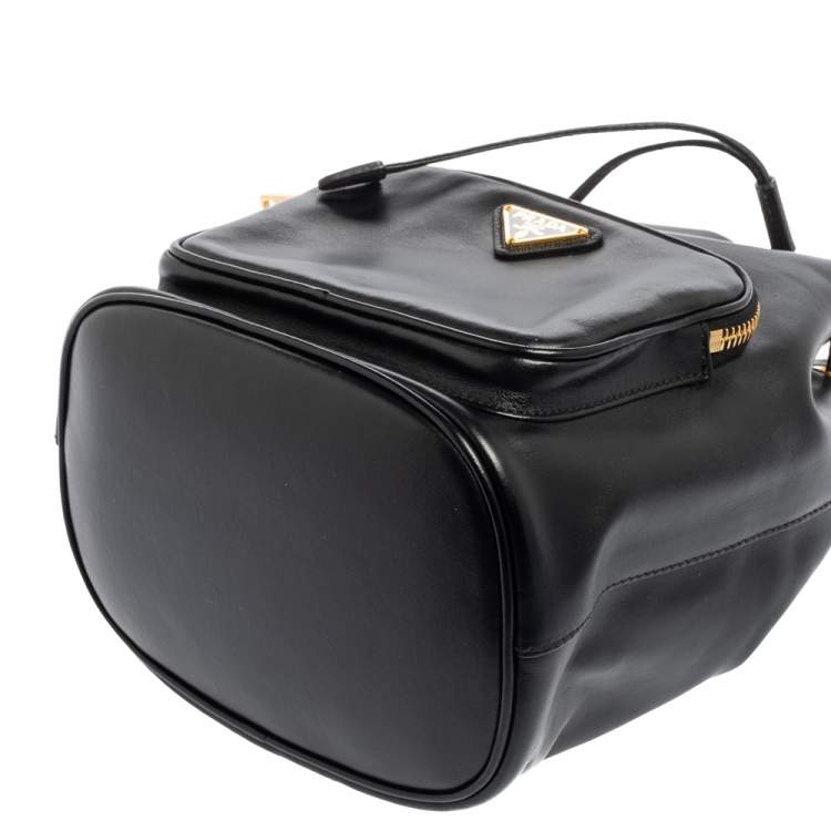 Pre Owned Prada Black Leather Duet Bucket Shoulder Bag 