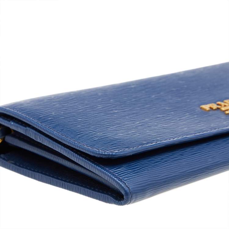 Pre Owned Prada Blue Vitello Move Leather Wallet on Chain
