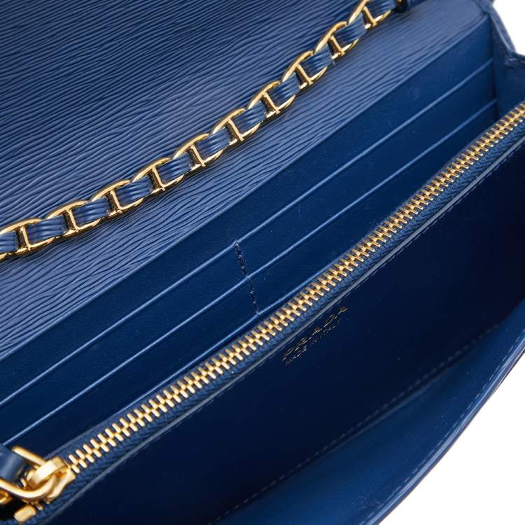 Pre Owned Prada Blue Vitello Move Leather Wallet on Chain