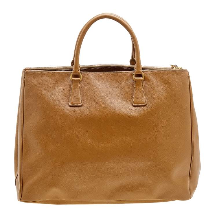 Pre Owned Prada Tan Saffiano Lux Leather Executive Galleria Tote