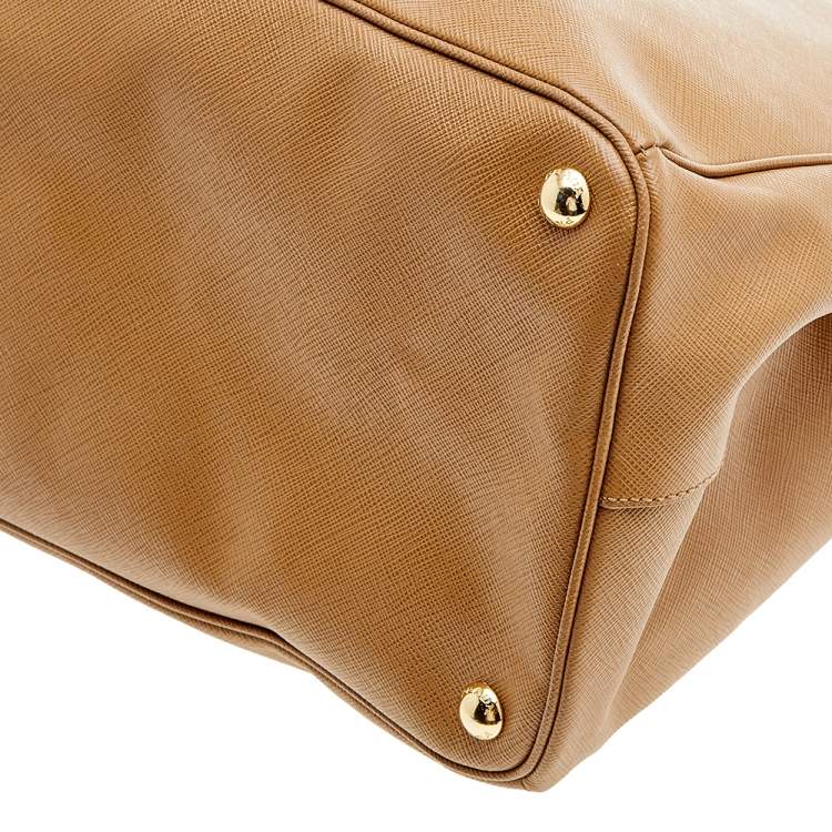 Pre Owned Prada Tan Saffiano Lux Leather Executive Galleria Tote