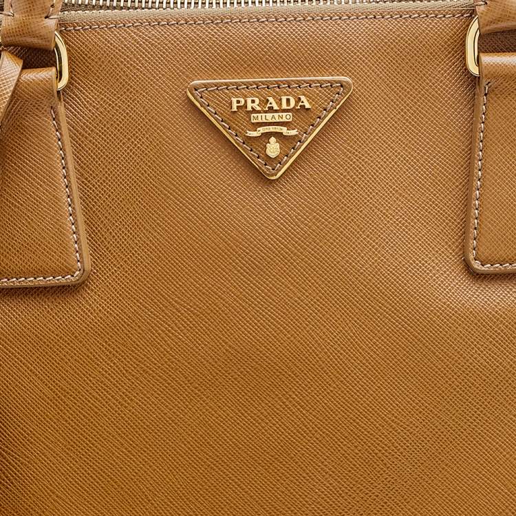 Pre Owned Prada Tan Saffiano Lux Leather Executive Galleria Tote