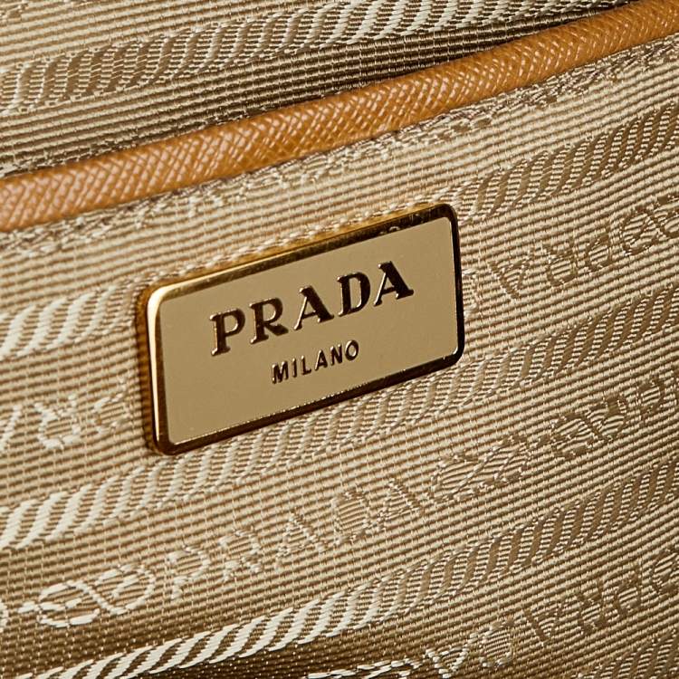 Pre Owned Prada Tan Saffiano Lux Leather Executive Galleria Tote