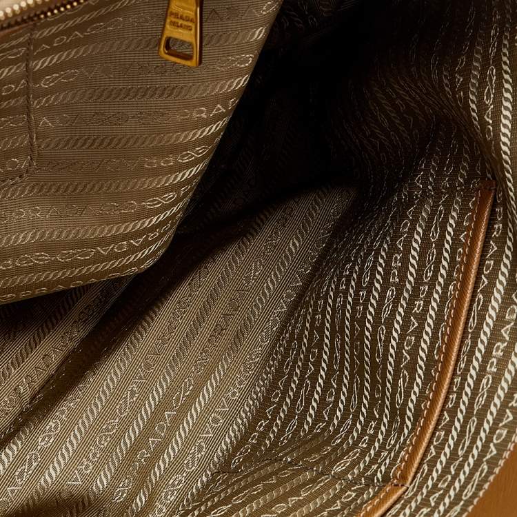 Pre Owned Prada Tan Saffiano Lux Leather Executive Galleria Tote