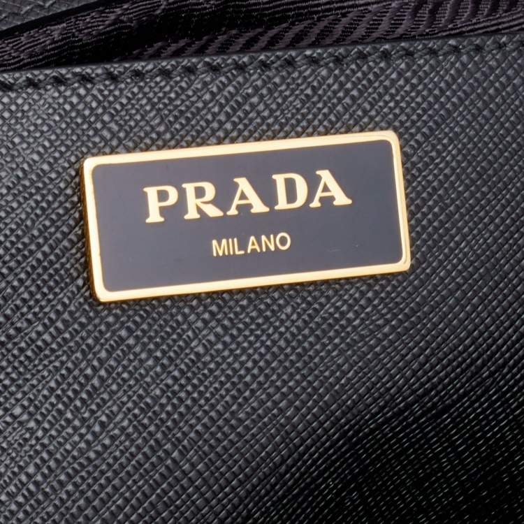 مملوكة مسبقًا Prada Black Saffiano Lux Leather Galleria Double Zip Tote