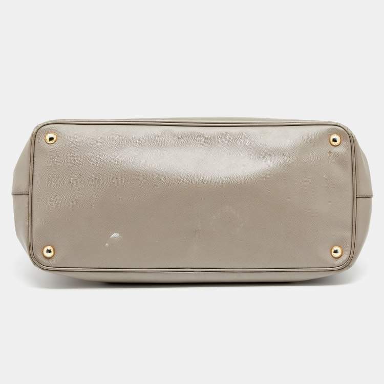 Pre Owned Prada Grey Saffiano Leather Large Galleria Tote