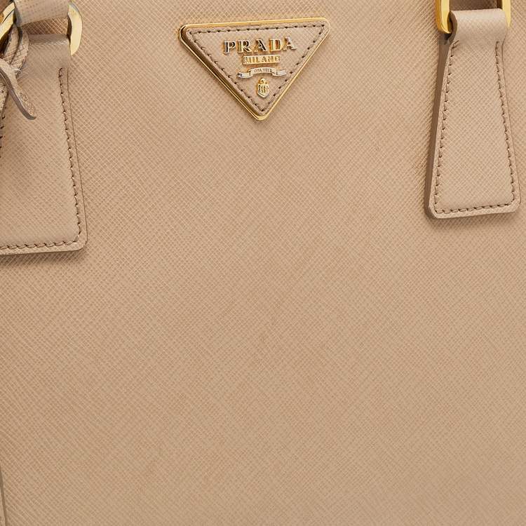 Pre Owned Prada Beige Saffiano Lux Leather Medium Galleria Tote