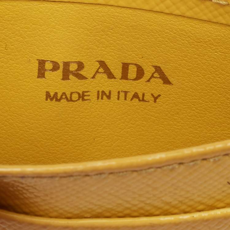 مملوكة مسبقًا Prada Yellow Saffiano Patent Leather Card Holder