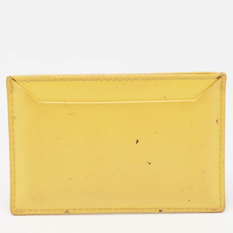 مملوكة مسبقًا Prada Yellow Saffiano Patent Leather Card Holder