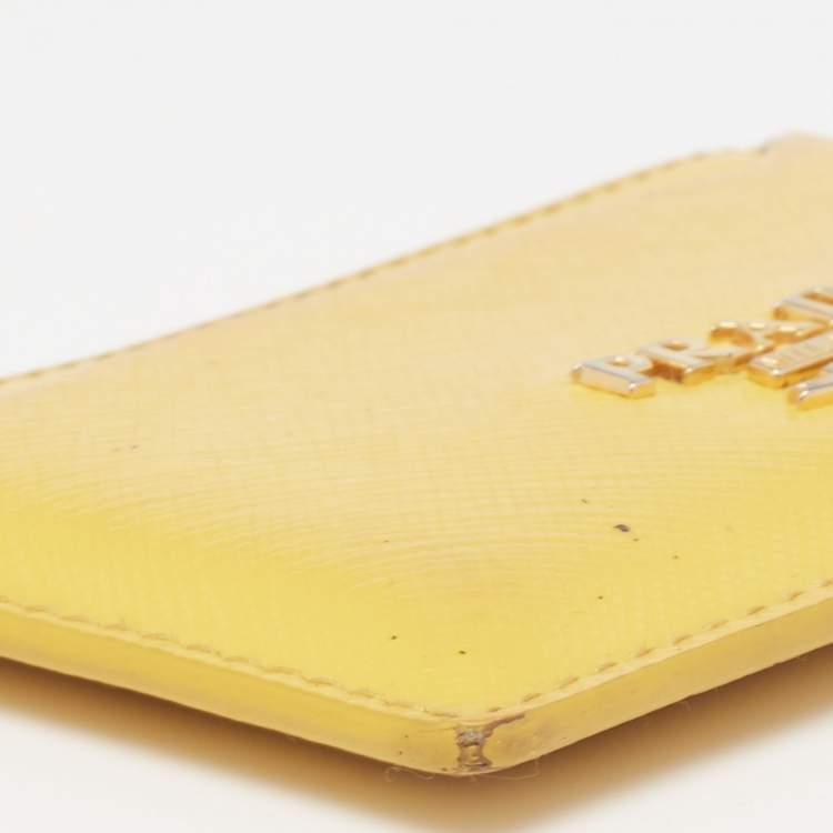مملوكة مسبقًا Prada Yellow Saffiano Patent Leather Card Holder