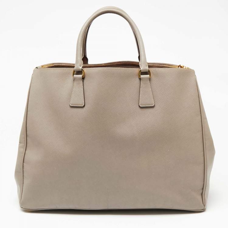 Pre Owned Prada Beige Saffiano Leather Executive Galleria Double Zip Tote