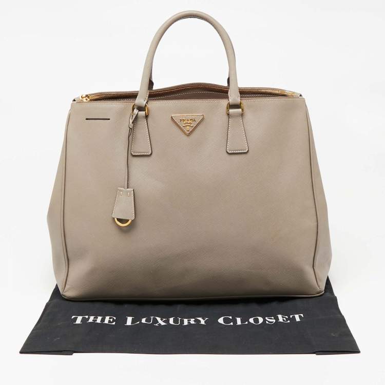 Pre Owned Prada Beige Saffiano Leather Executive Galleria Double Zip Tote