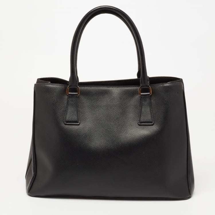 Pre Owned Prada Black Saffiano Leather Medium Galleria Double Zip Tote