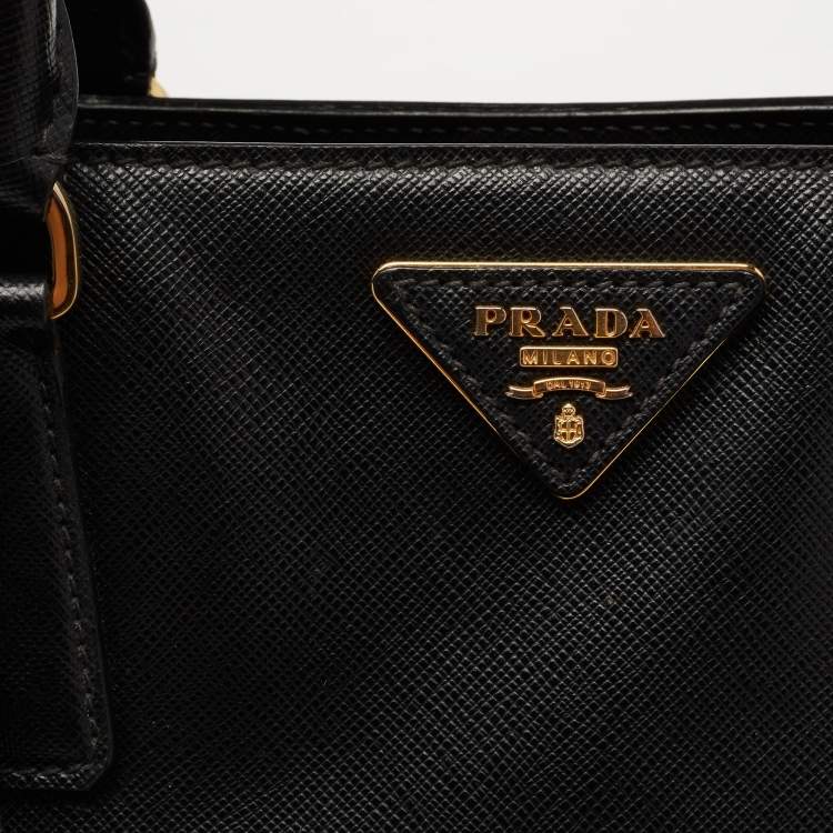 Pre Owned Prada Black Saffiano Leather Medium Galleria Double Zip Tote