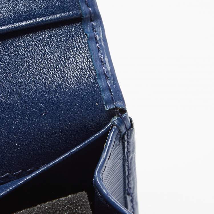 Pre Owned Prada Blue Vitello Move Leather Card Case