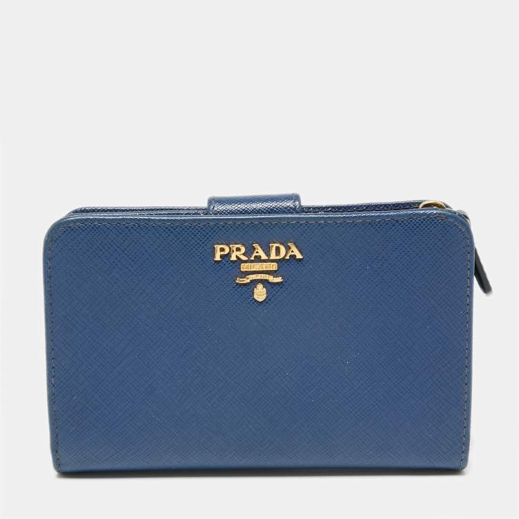 Prada saffiano metal medium flap wallet best sale