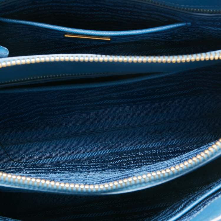 Pre Owned Prada Blue Saffiano Lux Leather Medium Galleria Zip Tote