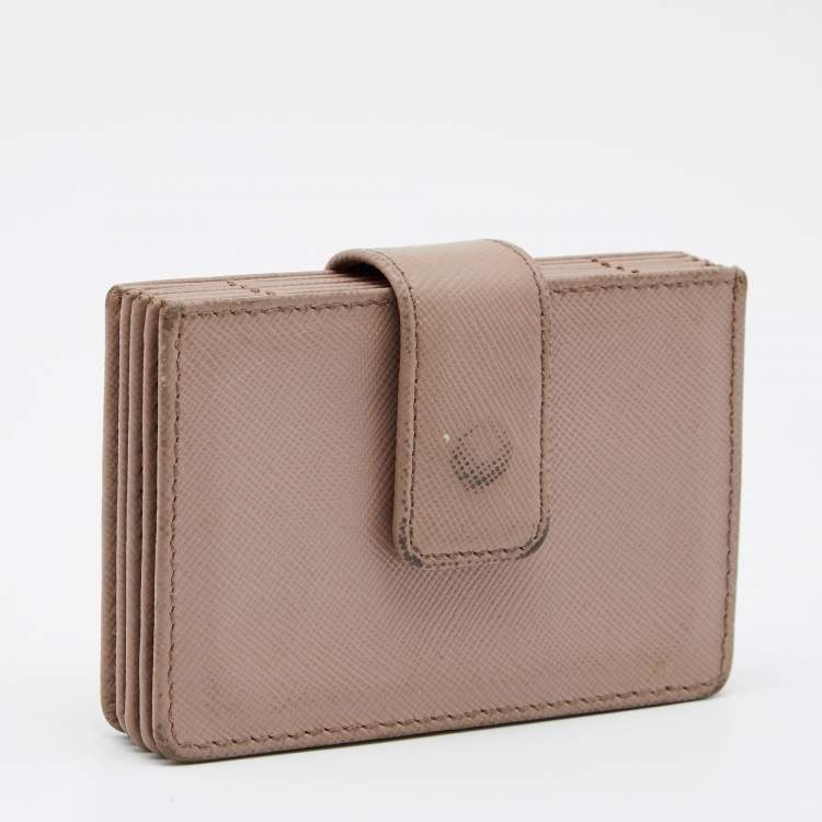 Pre Owned Prada Beige Saffiano Leather 5 Gusset Card Holder
