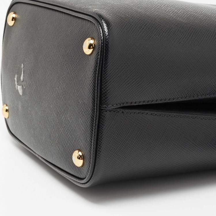 Pre Owned Prada Black Saffiano Lux Leather Medium Panier Top Handle Bag