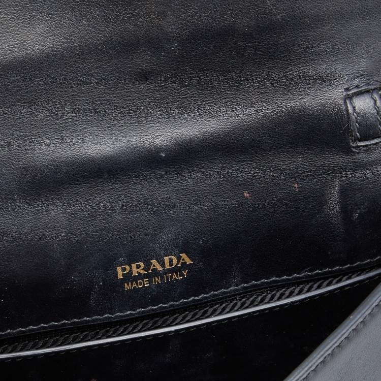 Pre Owned Prada Black Leather Cahier Belt Bag