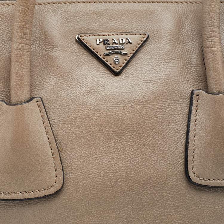 Pre Owned Prada Beige Glace Leather Twin Pocket Double Handle Tote 