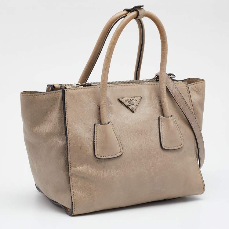 Pre Owned Prada Beige Glace Leather Twin Pocket Double Handle Tote 