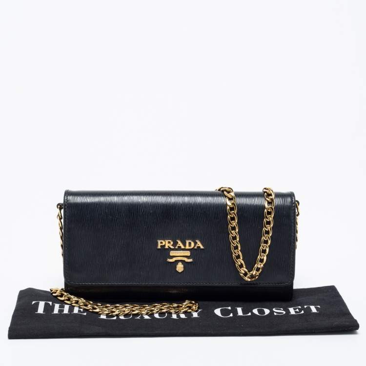 Pre Owned Prada Black Vitello Move Leather Wallet on Chain
