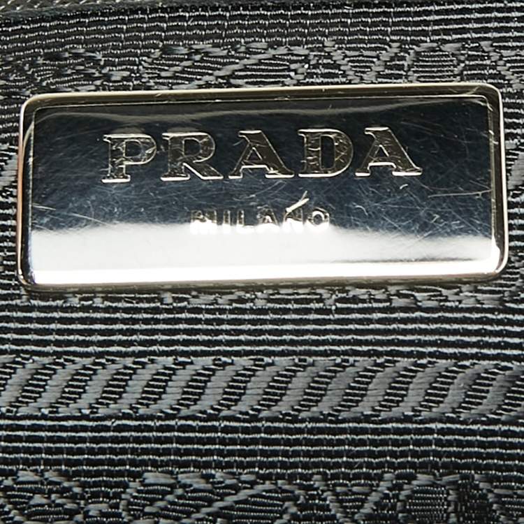 Pre Owned حقيبة ظهر برادا نيو فيلا �جلد  ونايلون أبيض / أسود مرصع