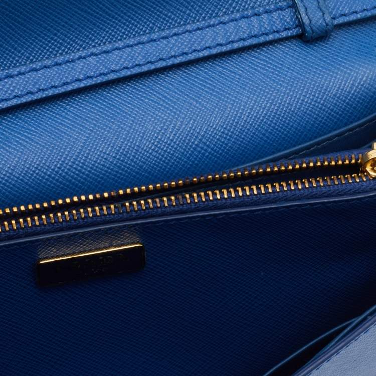 Pre Owned Prada Blue Saffiano Leather Wallet On Strap