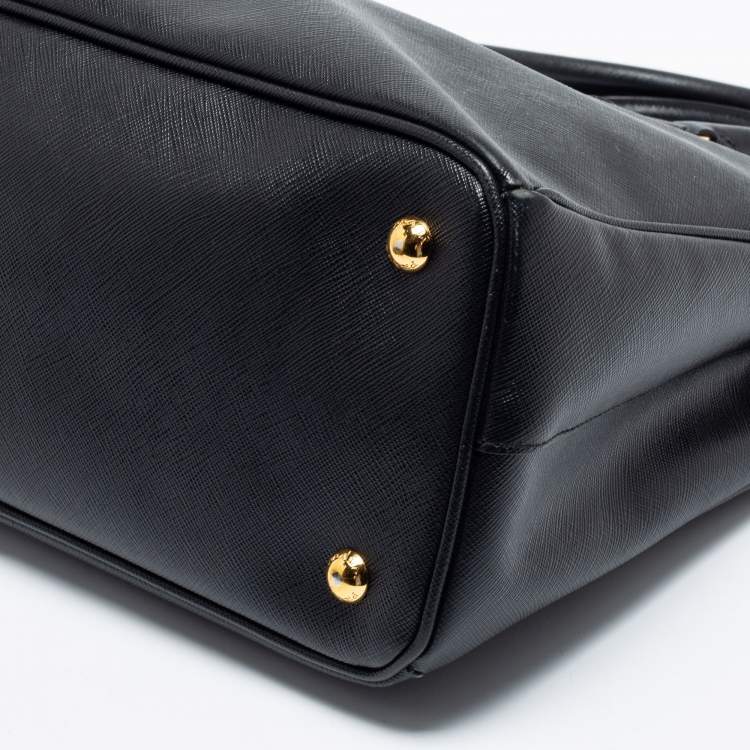 Pre Owned Prada Black Saffiano Lux Leather Medium Galleria Double Zip Tote