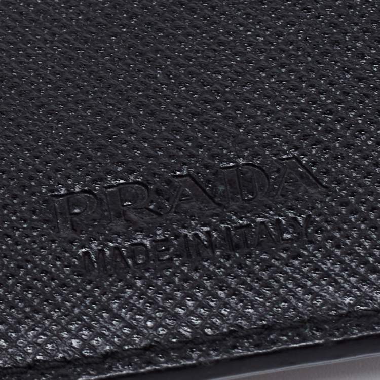 Pre Owned Prada Black Saffiano Leather Long Bifold Wallet
