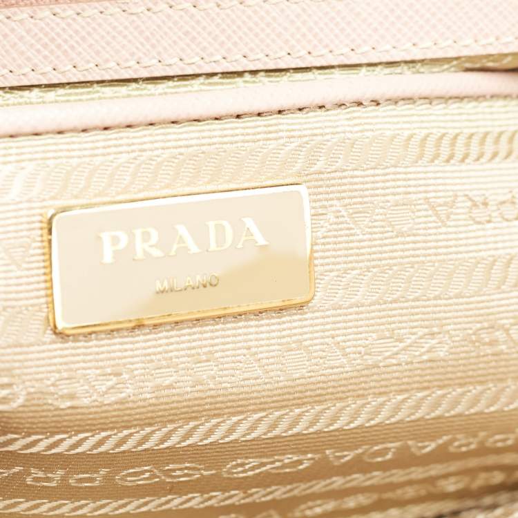 Pre Owned Prada Beige Saffiano Leather Medium Galleria Zip Tote