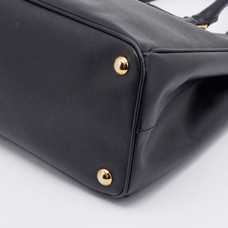 Pre Owned Prada Black Saffiano Leather Small Galleria Tote