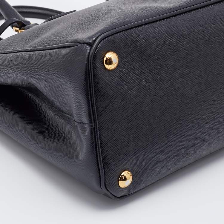 Pre Owned Prada Black Saffiano Leather Small Galleria Tote
