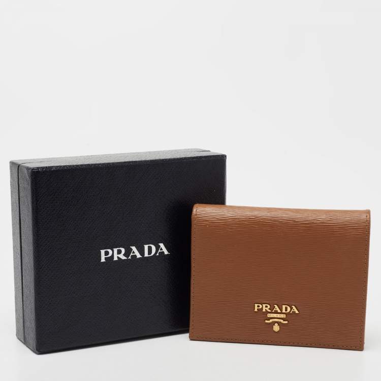 Pre Owned Prada Tan Move Leather Bifold Wallet