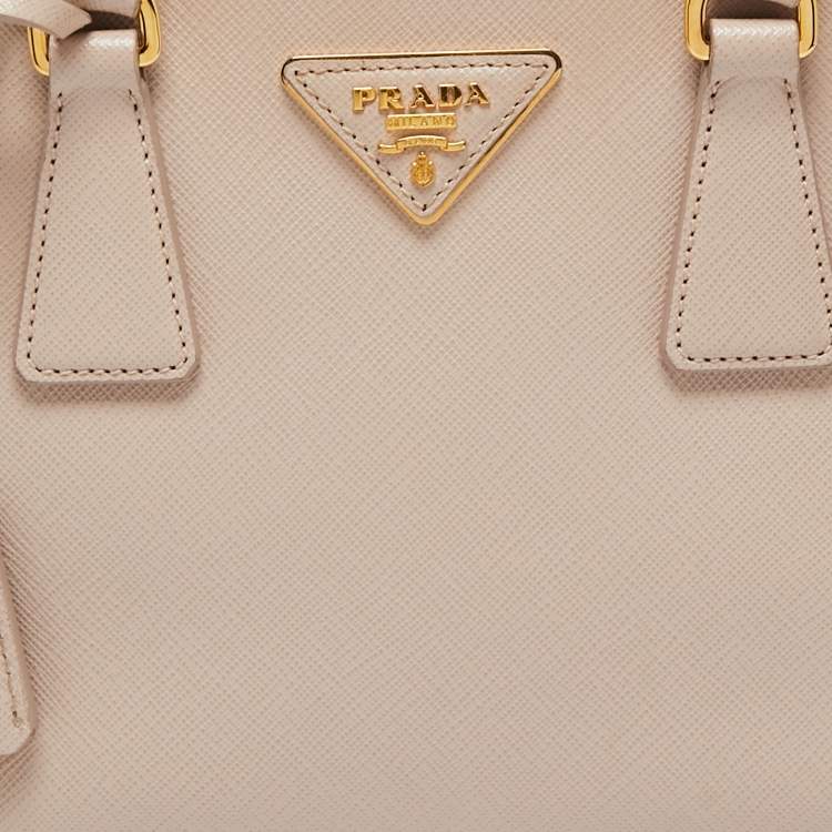 Pre Owned Prada Beige Saffiano Lux Leather Small Galleria Double Zip Tote 