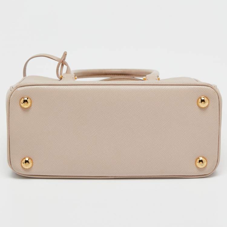 Pre Owned Prada Beige Saffiano Lux Leather Small Galleria Double Zip Tote 