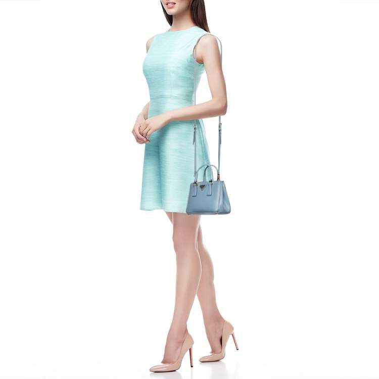 Pre Owned Prada Blue Saffiano Lux Leather Mini Galleria Tote